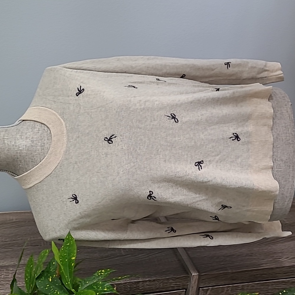 Madwell Taupe Sweater with Black Bows Size Small